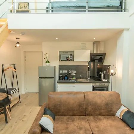 Kasa Factory - Au Calme - Tv & Wifi Apartment *